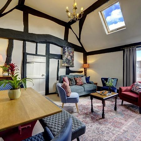 Loft Cottage By Spa Town Property - 2 Bed Tudor Retreat Near To Stratford-Upon-Avon, Warwick & Solihull ภายนอก รูปภาพ