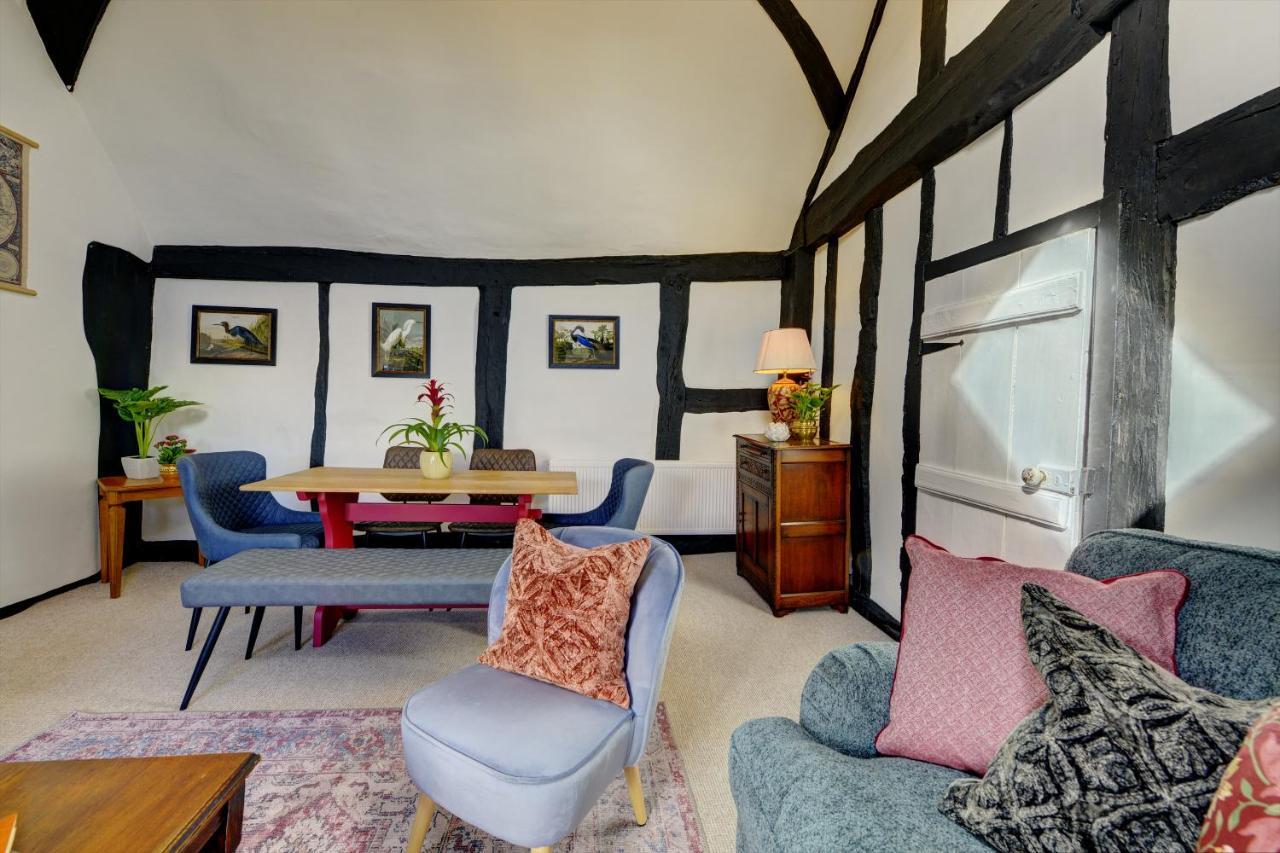 Loft Cottage By Spa Town Property - 2 Bed Tudor Retreat Near To Stratford-Upon-Avon, Warwick & Solihull ภายนอก รูปภาพ