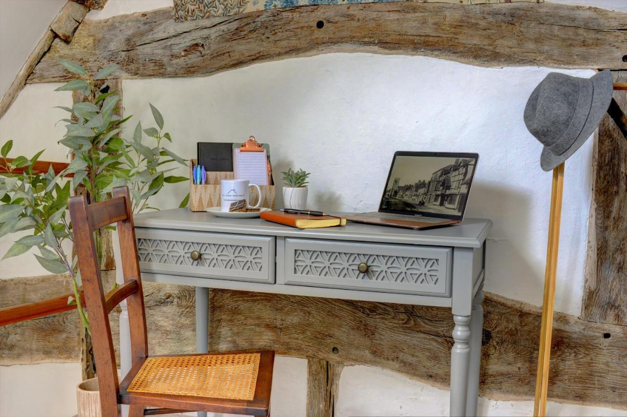 Loft Cottage By Spa Town Property - 2 Bed Tudor Retreat Near To Stratford-Upon-Avon, Warwick & Solihull ภายนอก รูปภาพ