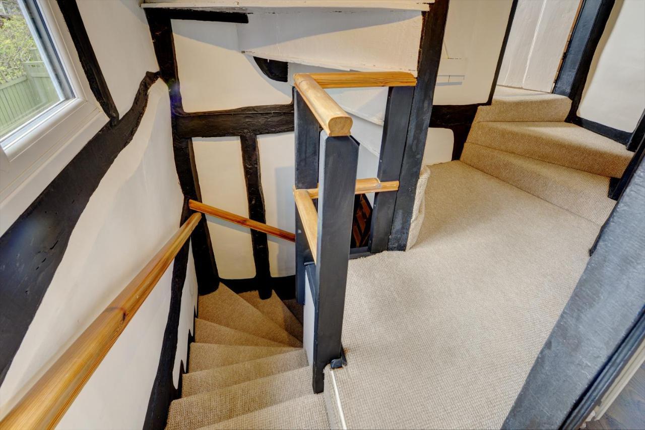 Loft Cottage By Spa Town Property - 2 Bed Tudor Retreat Near To Stratford-Upon-Avon, Warwick & Solihull ภายนอก รูปภาพ
